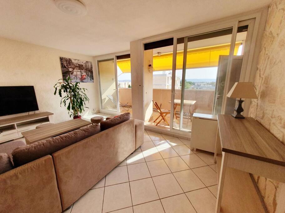 Avec 3 80m2 Plein Sud * Marignane