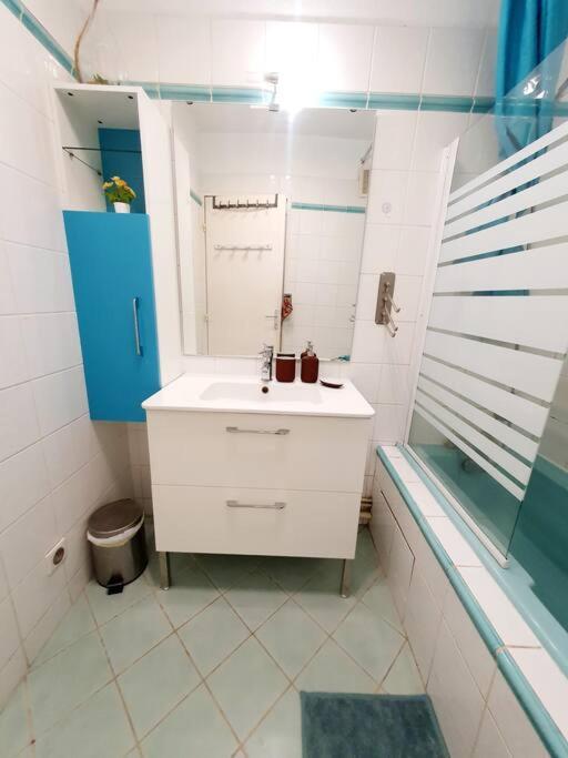 Avec 3 80m2 Plein Sud Apartment Marignane